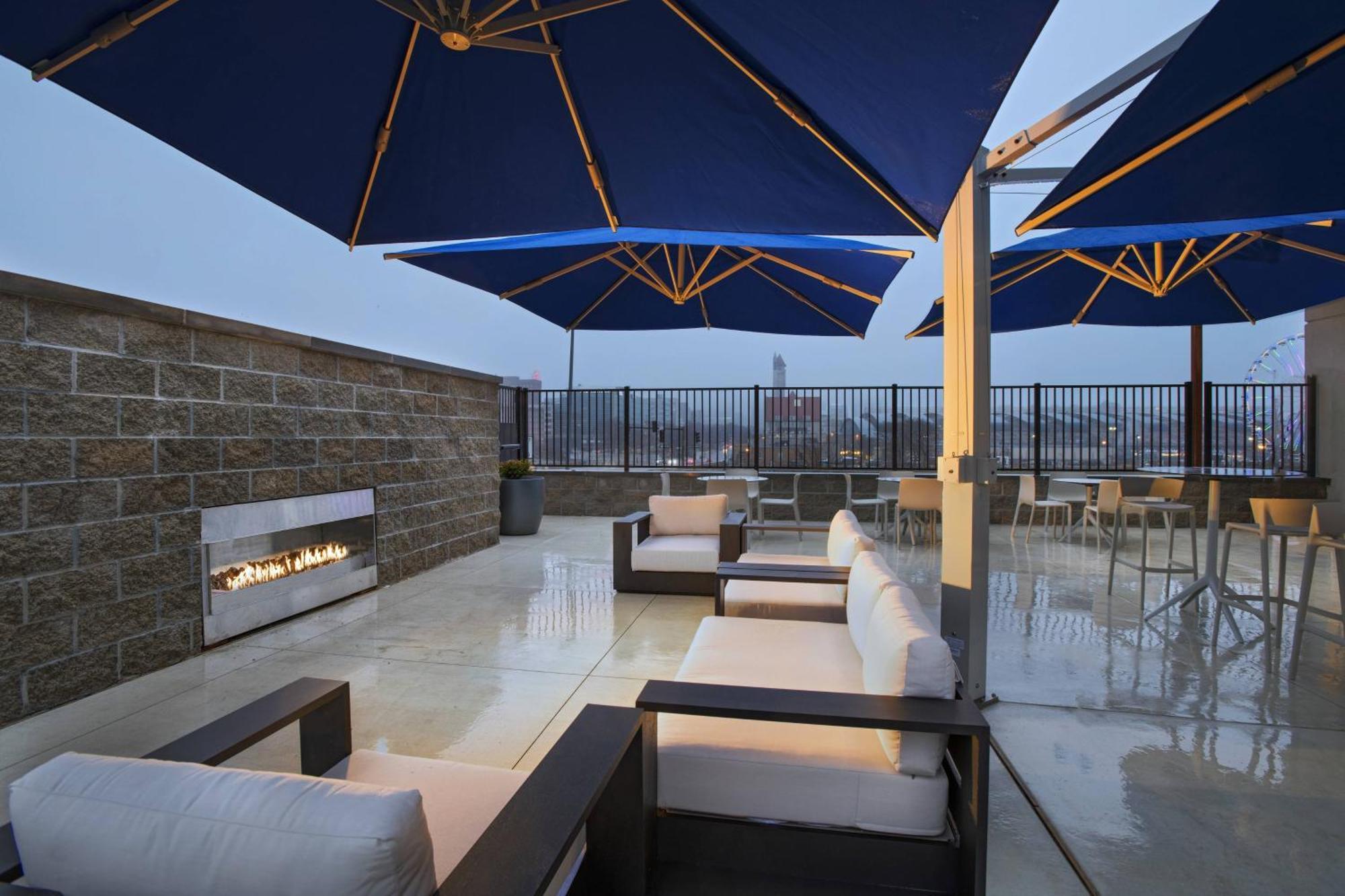 Fairfield And By Marriott St Louis Downtown 3*